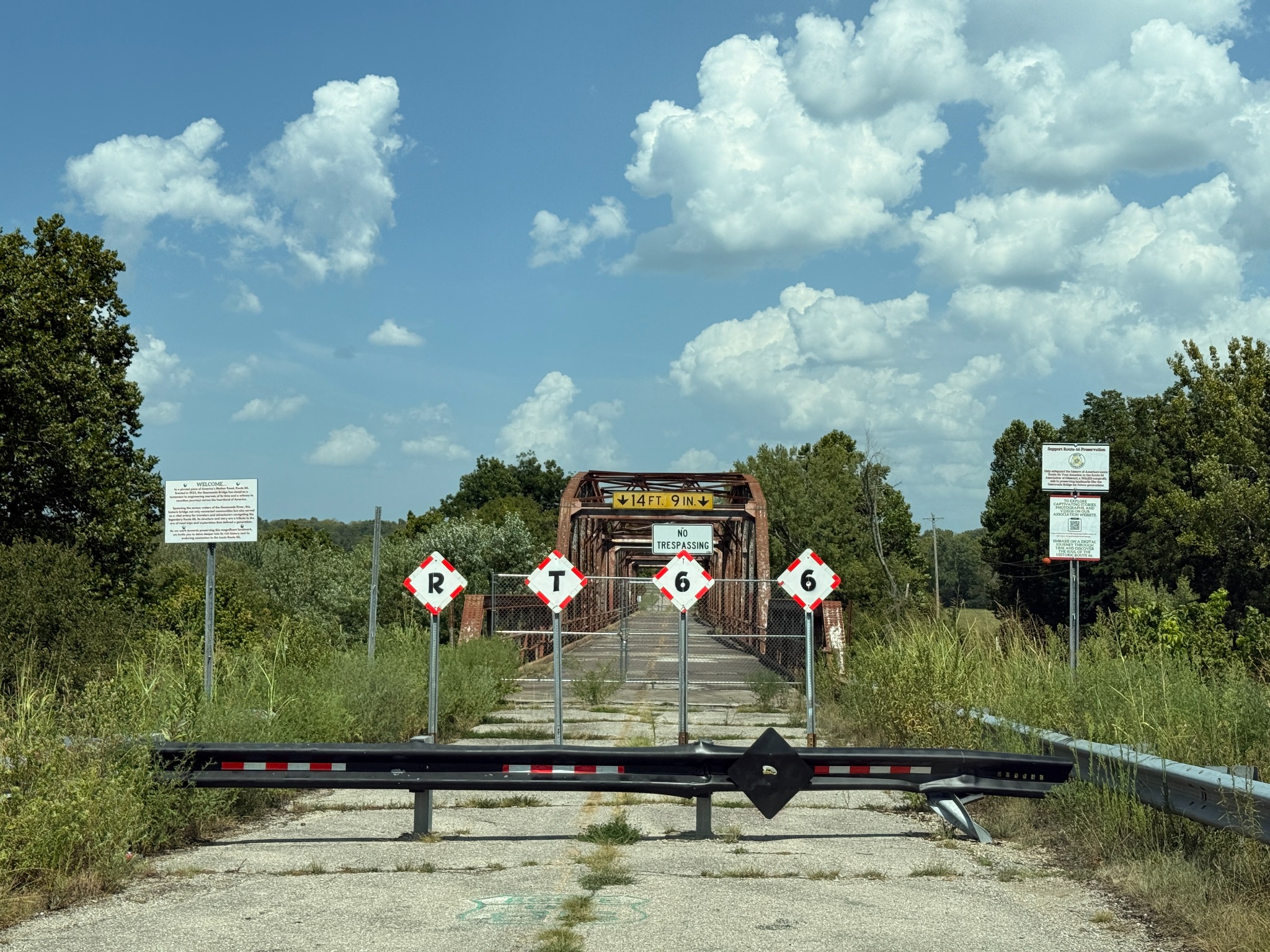 A closer look at the old Route 66 bridge we discovered along the way