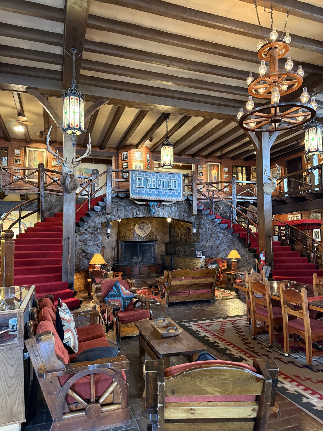 The richly decorated lobby of Hotel El Rancho.
