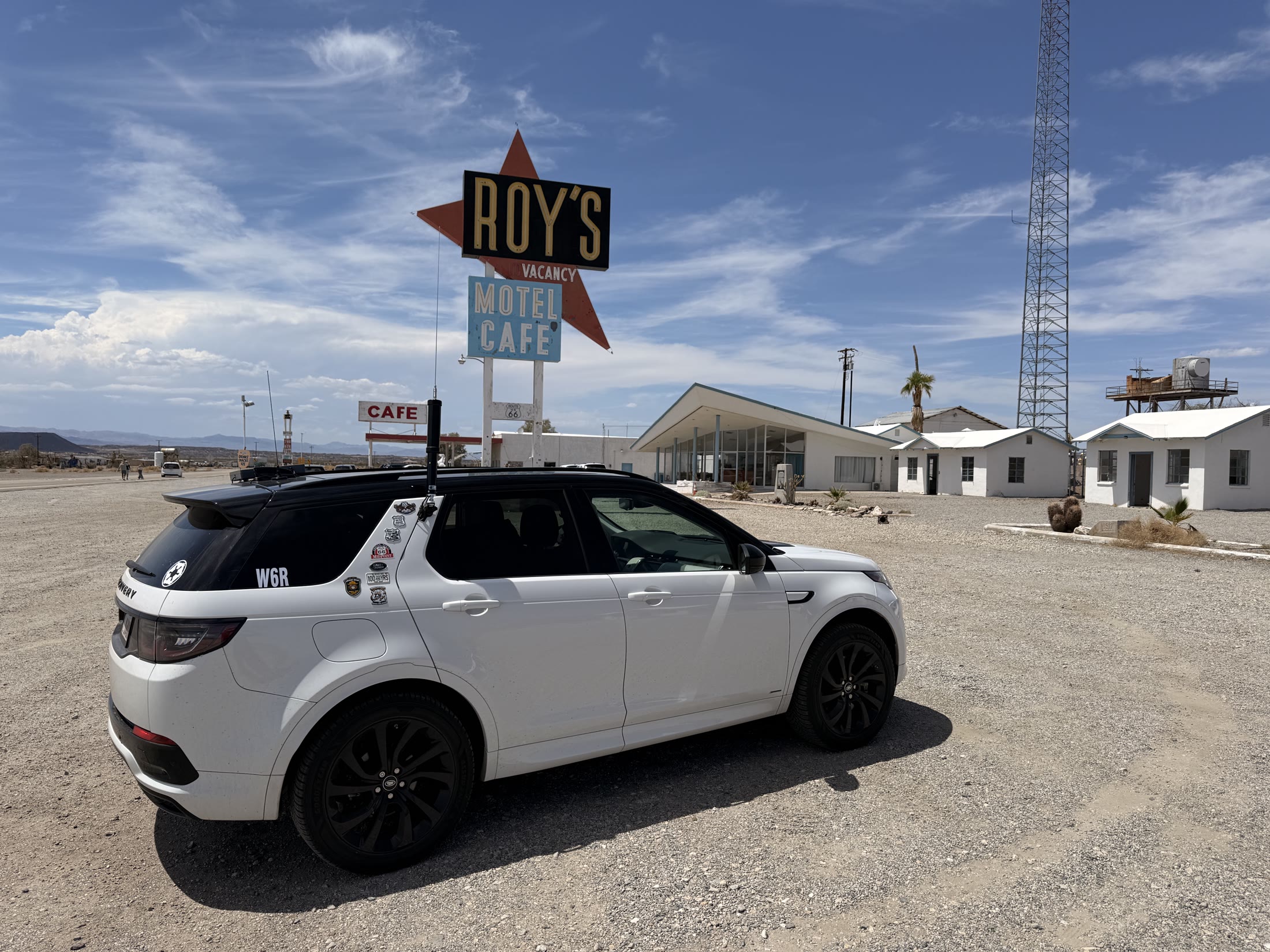 The expedition vehicle beneath the famous Roy’s sign in Amboy.