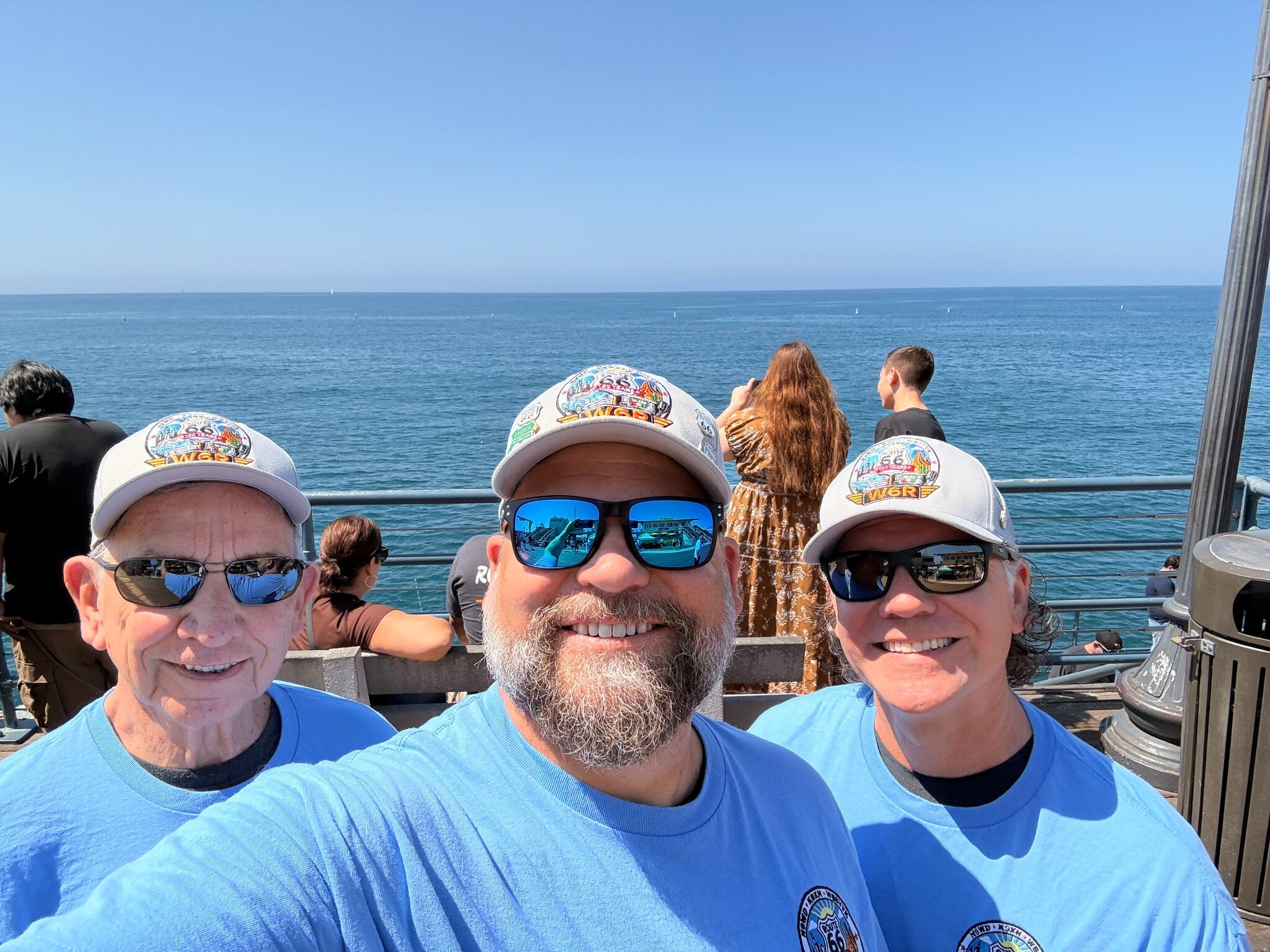 W6R crew, 73 from the end of the pier.